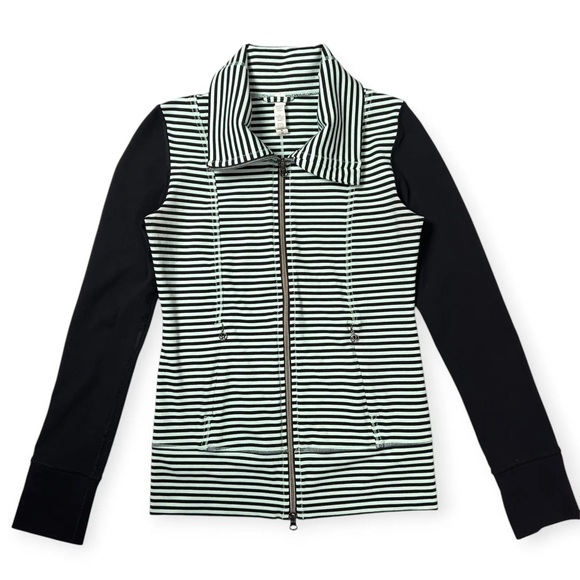 Lululemom Size 4 Jacket - Picture 3 of 11